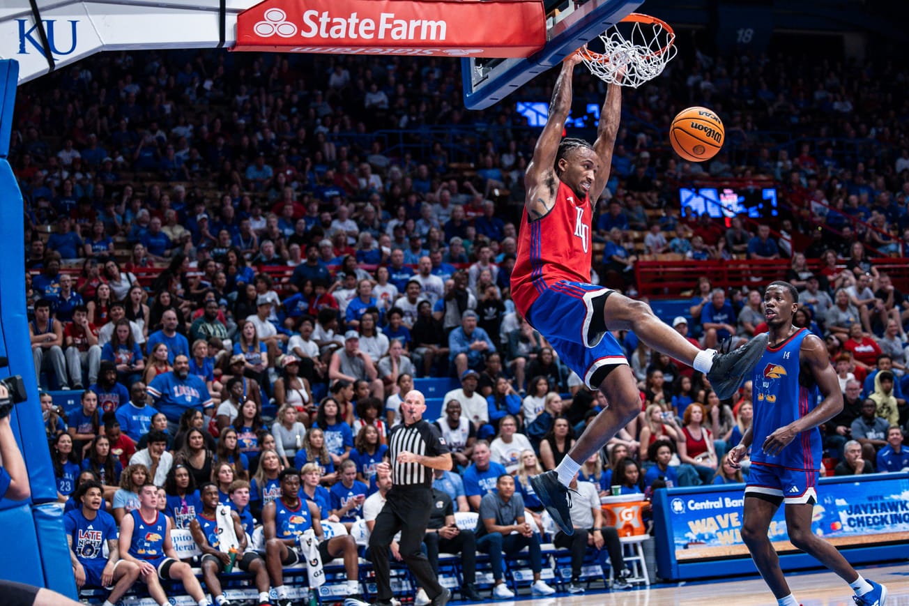 What caught our eye during the brief men's hoops Late Night scrimmage